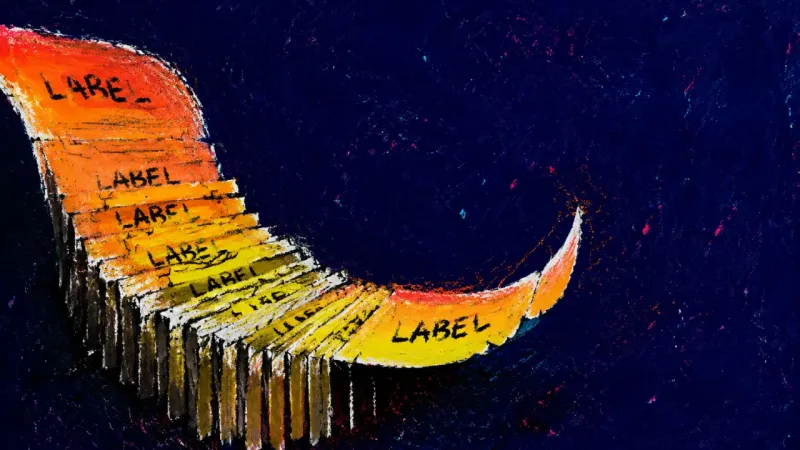 Short label strips stacked into a stiff fringe beside an untouched draft, symbolizing optimization 򟿽